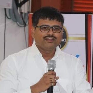 Dr. Alok Kumar 'Bhuwan'